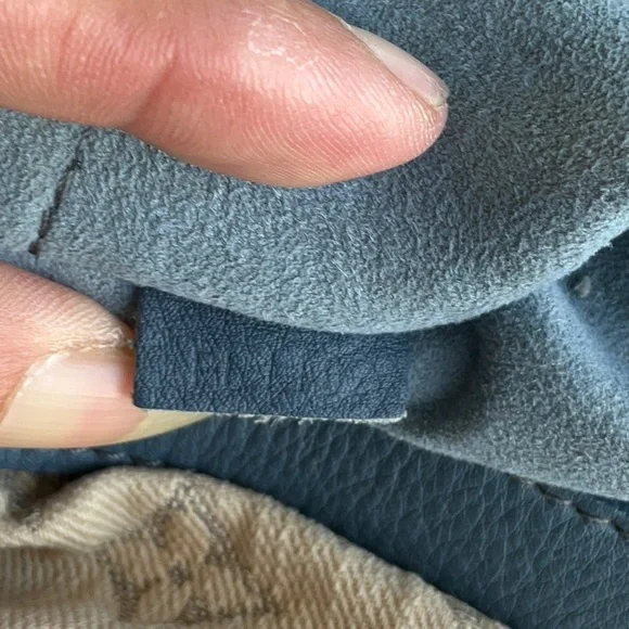 Louis Vuitton Cream and Blue Crossbody Bag with Signature Monogram - Picture 7 of 16